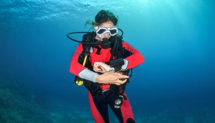 intervalo de superficie buceo
